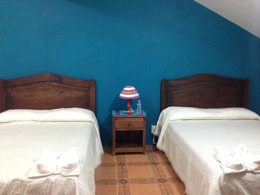 Hotel Posada Las Rosas San Cristóbal de Las Casas Zimmer foto